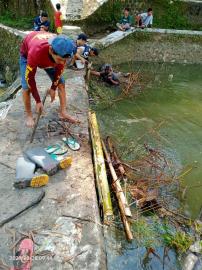 MENJAGA EKOSISTEM ALIRAN SUNGAI KALI OYA